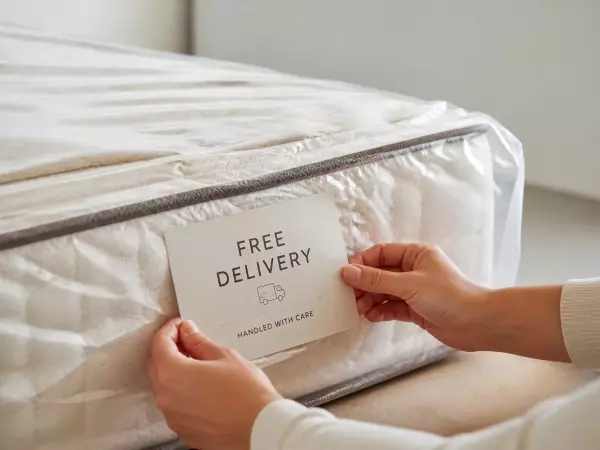 Matelas prêt pour livraison gratuite, détails et textures visibles